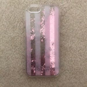 Moving glitter iPhone 6 case